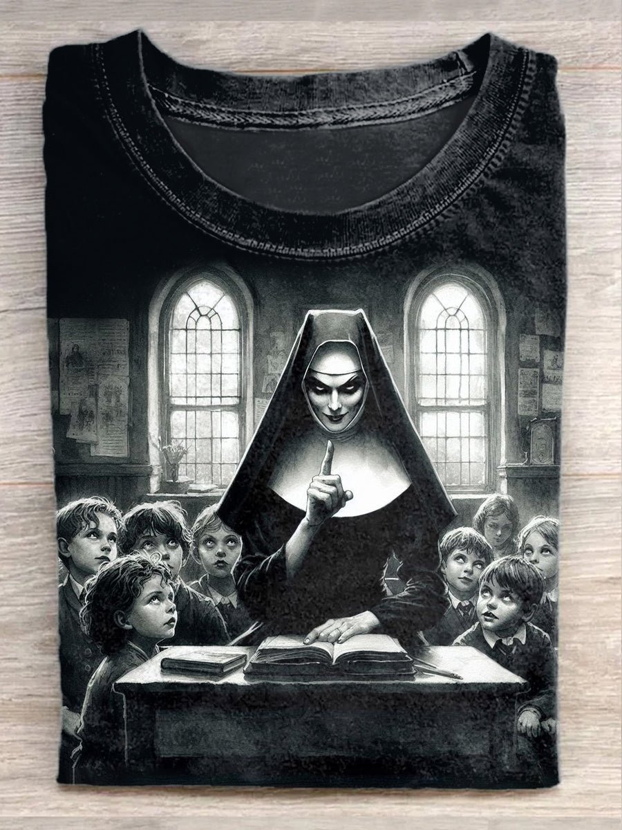 Retro Fashion Nun Illustration Art Print Casual T-shirt