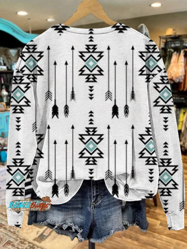 White Vintage Aztec Print Casual Sweatshirt