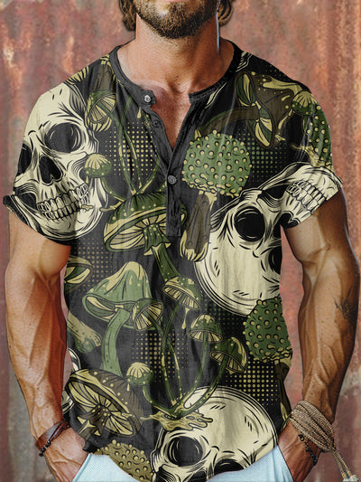 Retro Fashion Graffiti Print Casual Three Button Short Sleeve T-Shirt