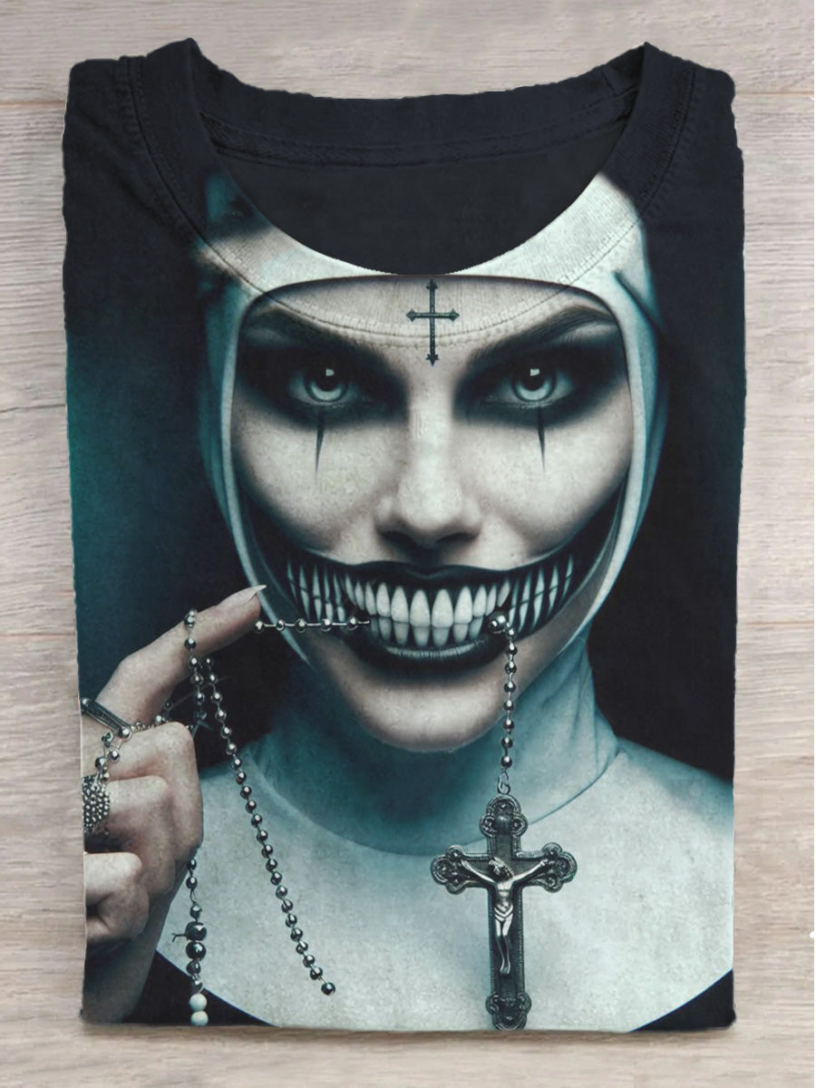 Nun's Smile Art Print Round Neck Short Sleeve T-Shirt