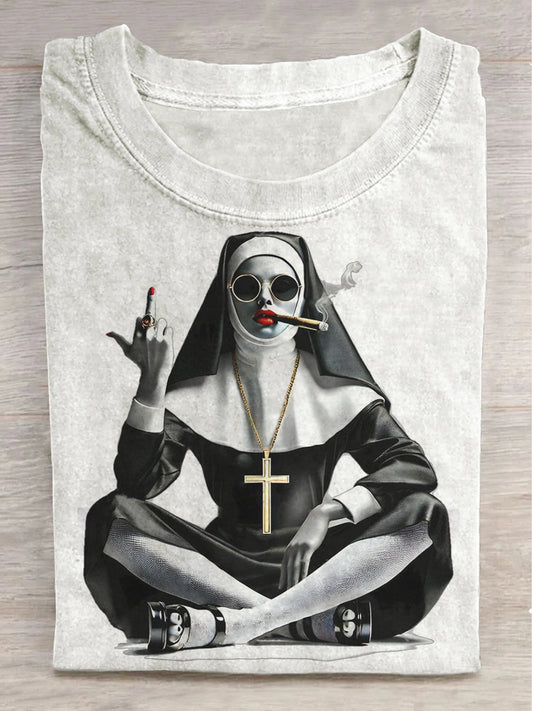 Smoking Middle Finger Nun Printed Round Neck Short Sleeve T-Shirt