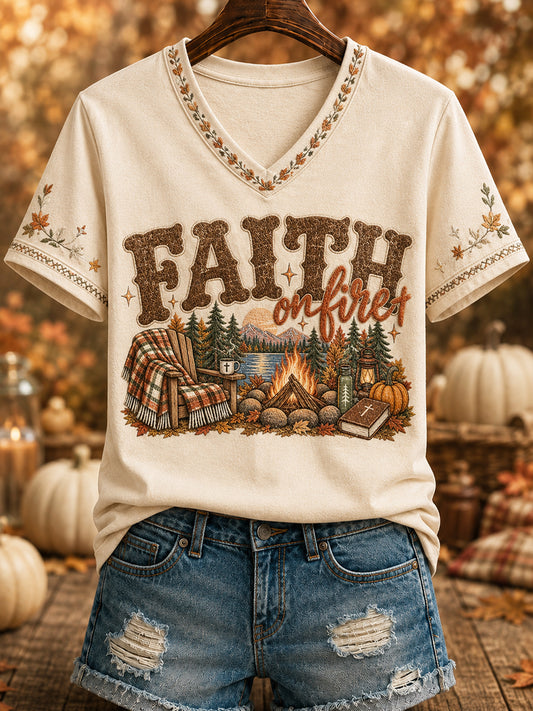 Bedrucktes T-Shirt mit V-Ausschnitt für Frauen „ FAITH on Fire“