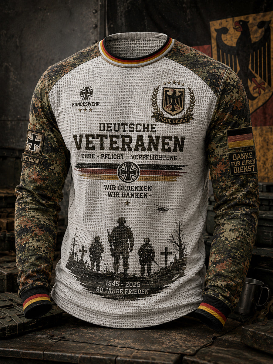 Herren-Vintage-Waffelstrick-Langarm-T-Shirt mit Camouflage-Print im Militärstil