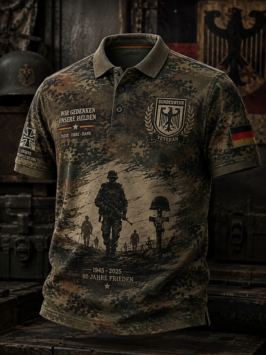 Herren-Poloshirt mit kurzen Ärmeln, Vintage-Camouflage- und militärstilistischen Prints