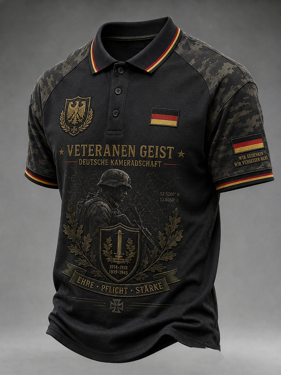 Herren-Poloshirt mit camouflagefarbenem Veteranen-Print und kurzen Ärmeln