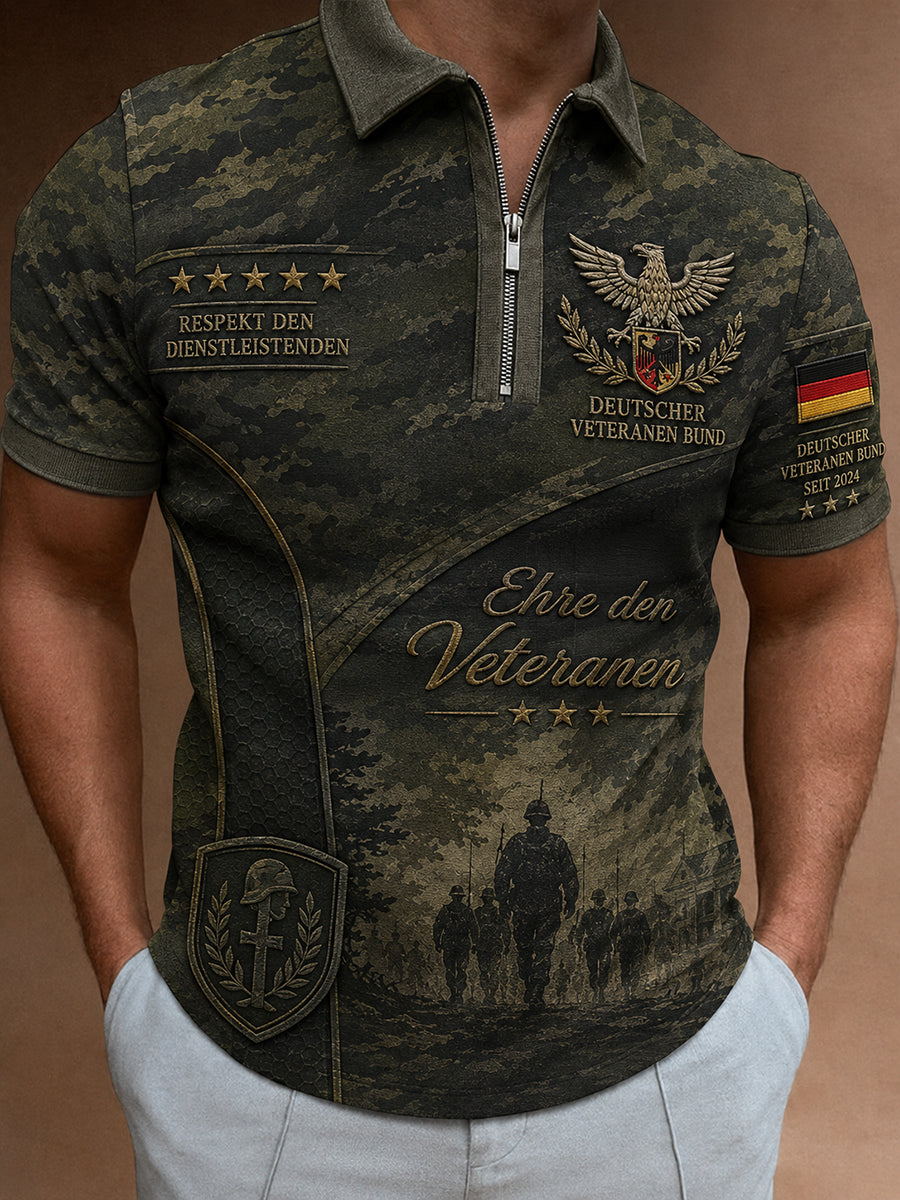 Herren-Poloshirt mit kurzen Ärmeln und durchgehendem Reißverschluss vorn, mit Vintage-Camouflage- und Militär-Style-Prints