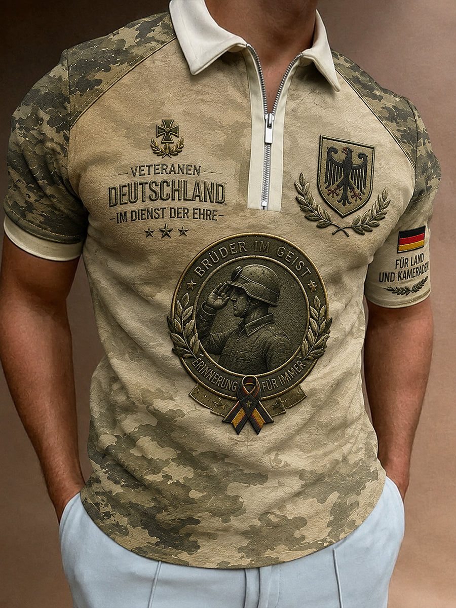 Herren-Poloshirt mit kurzen Ärmeln und durchgehendem Reißverschluss vorn, mit Vintage-Camouflage- und Militär-Style-Prints