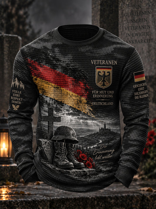 Herren-Graphic-Waffelstrick-Longsleeve mit Veteranen-Gedenkdesign