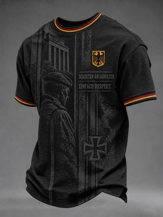 Herren-T-Shirt mit Deutschland-Volkstrauertag-Print