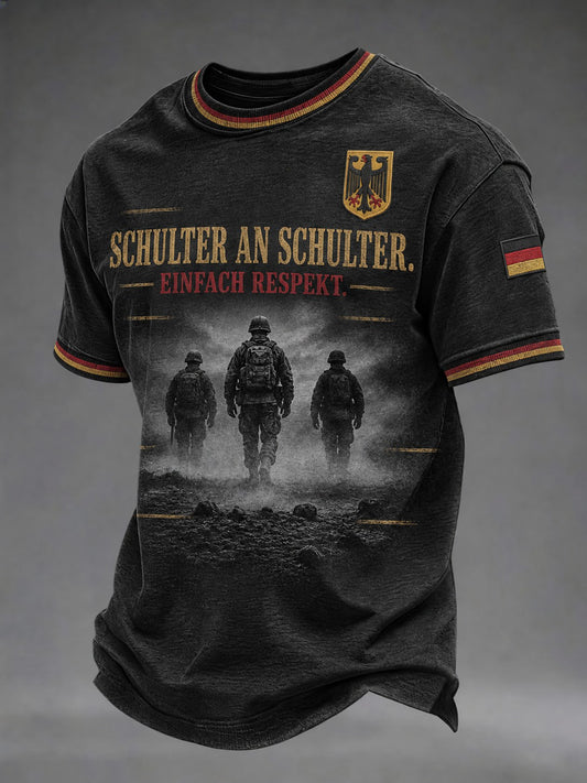 Herren-T-Shirt mit Deutschland-Volkstrauertag-Print