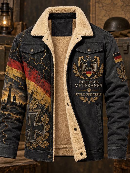 Herrenjacke mit Fleece-Innenfutter und grafischem Print im Veteranen-Stil